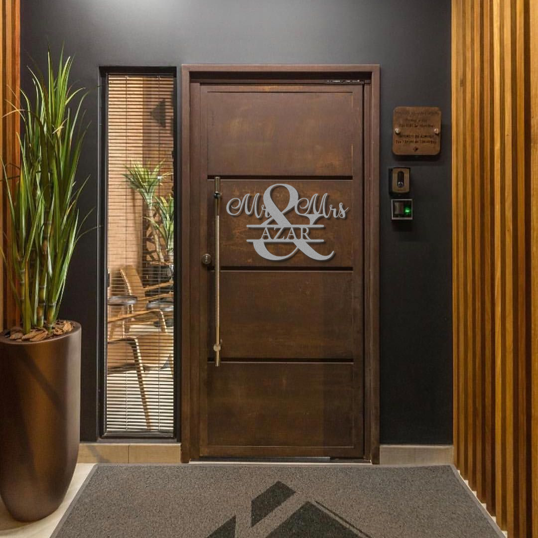 family door sign v7