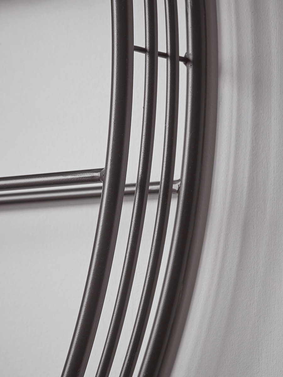 round wall mounted wine rack