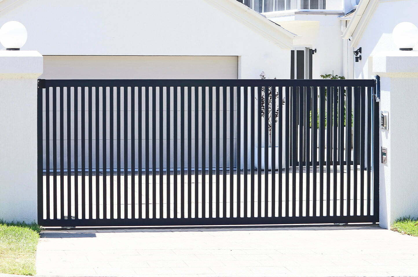 sliding gate lebanon