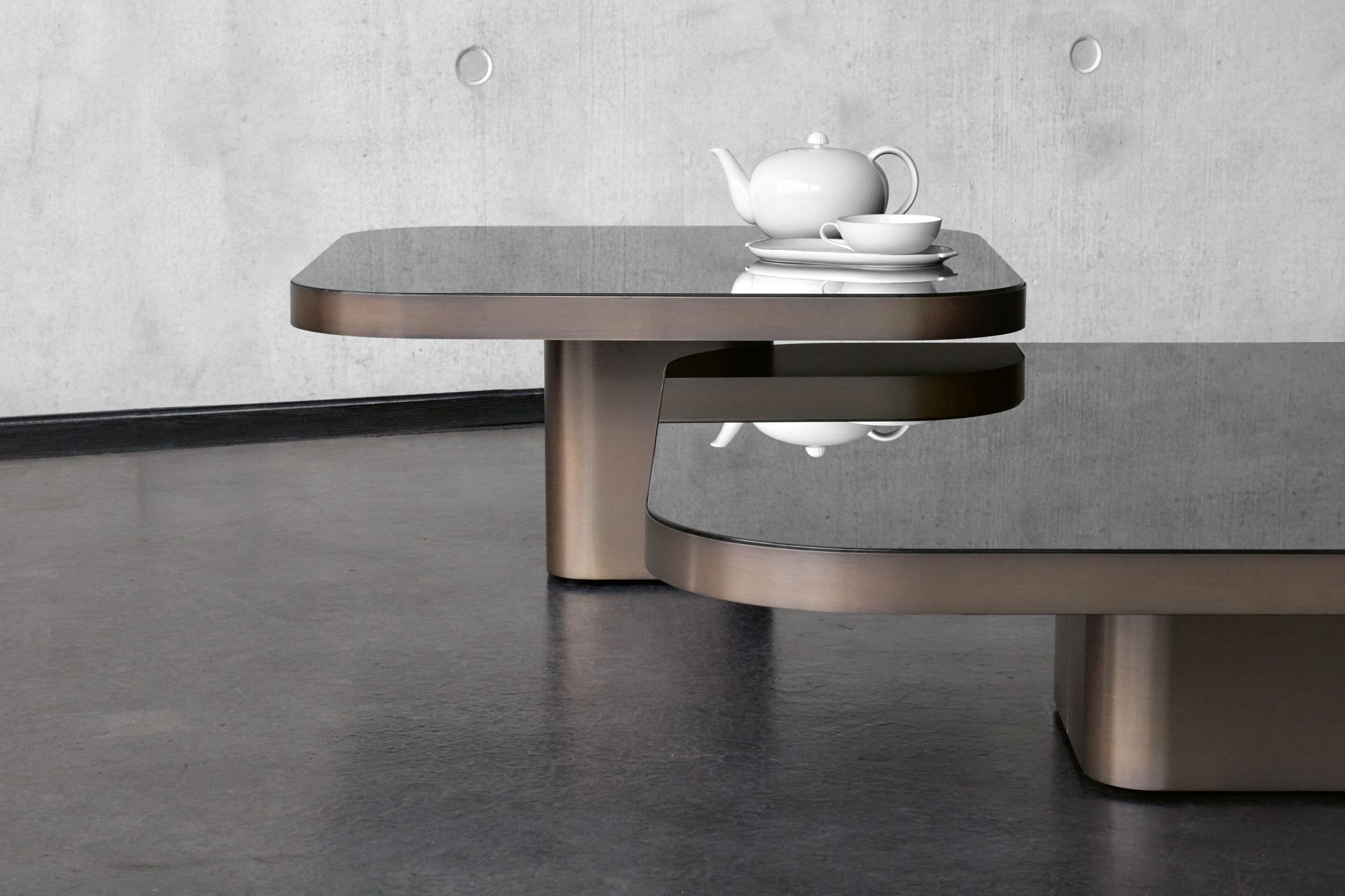 Ship Boem Cocktail Tables to